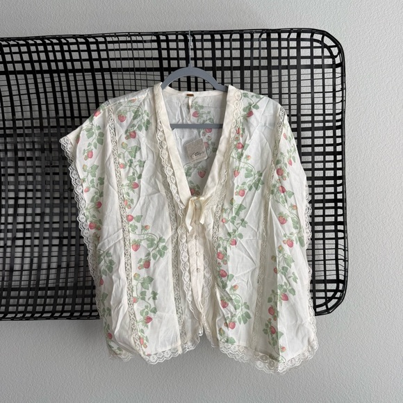 Free People Tops - Free people marigold strawberry vine top